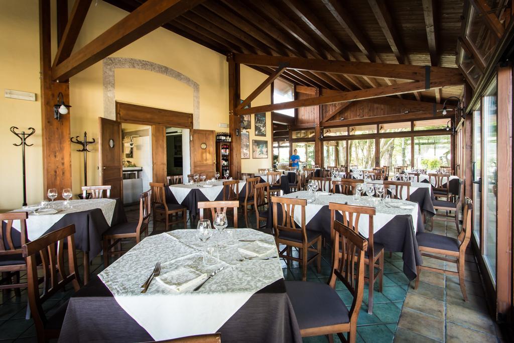 Antica Stazione Hotel Chiaramonte Gulfi Bagian luar foto