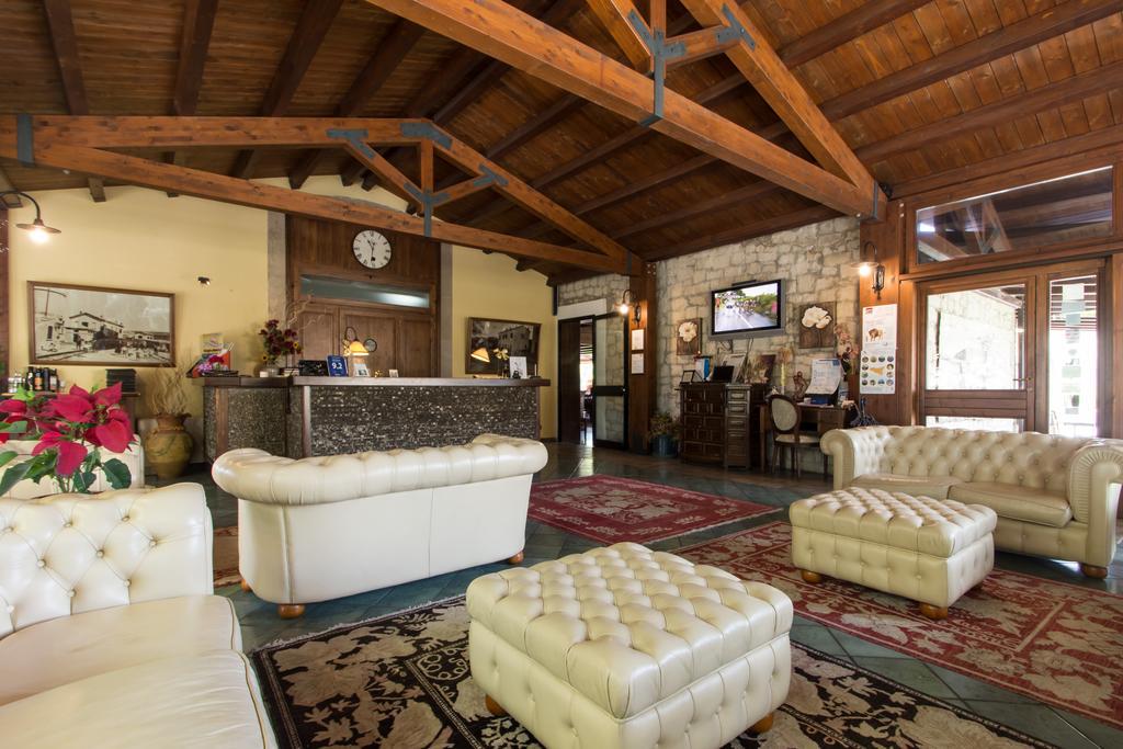 Antica Stazione Hotel Chiaramonte Gulfi Bagian luar foto