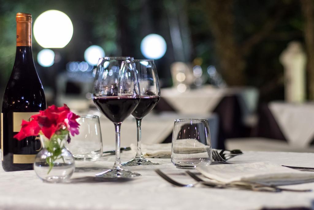 Antica Stazione Hotel Chiaramonte Gulfi Bagian luar foto